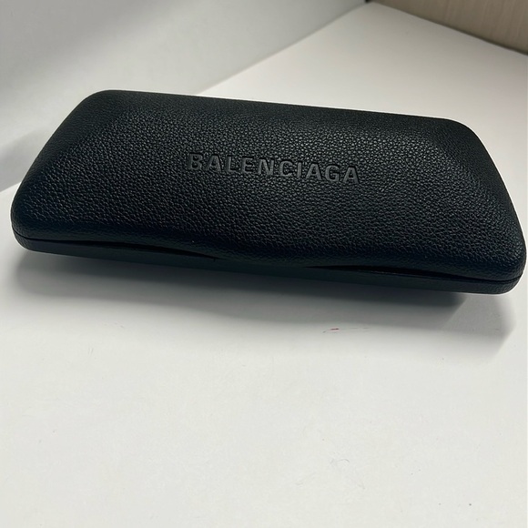 Balenciaga Hardshell Large Black Sunglasses Case main image 9